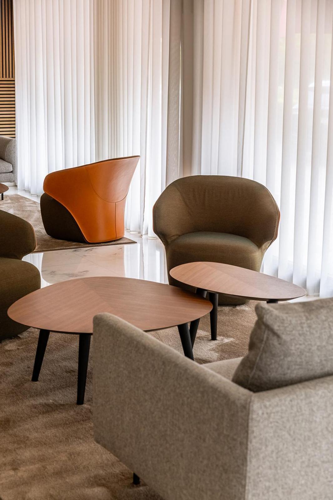 Hotel Habitat Giussano Buitenkant foto